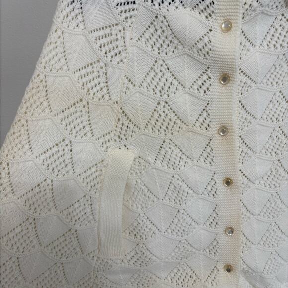 Vintage Wintuck Collared Knit Cape with Fringe in White - OS - Picture 4 of 6